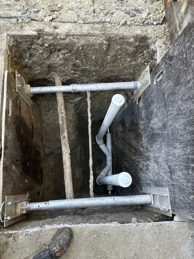 Experienced plumber completing Gas Line Repair work in Forest Lake